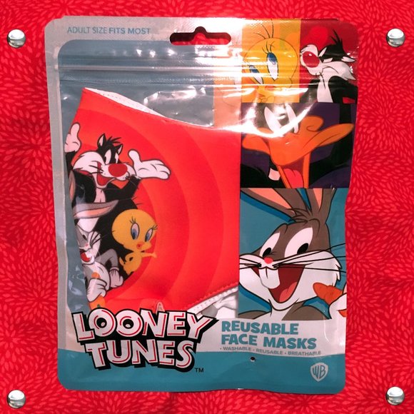 Warner Bros. Accessories - Looney Tunes Face Mask BRAND🆕😷 🛋️ 😷